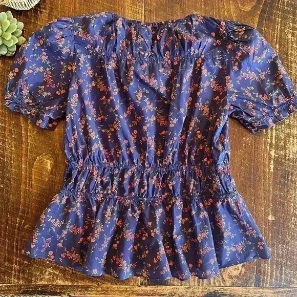 Antonio Melani | Navy, Red & Peach Floral Short Puff Sleeve Blouse - Picture 5 of 6